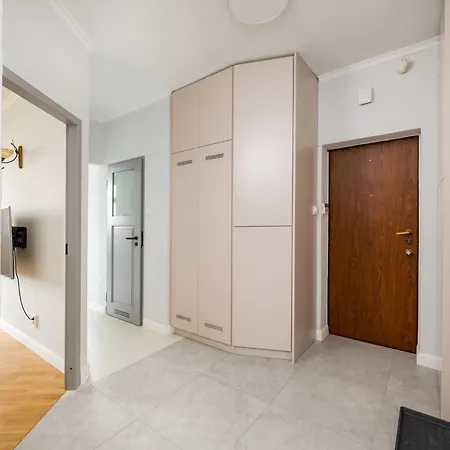 Apartment Zabkowska 2-bedroom *