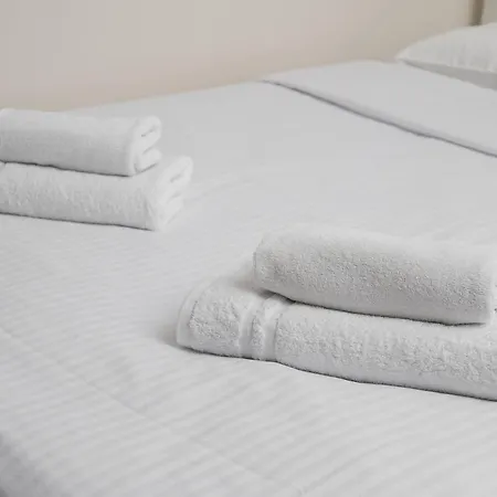 Zabkowska 2-bedroom By Bookinghost * Warschau